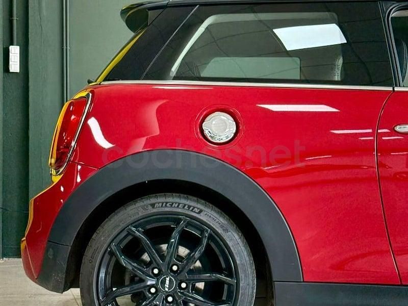 Usado Mini Cooper S 192 CV (141 kW) 2018 Rojo Utilitario