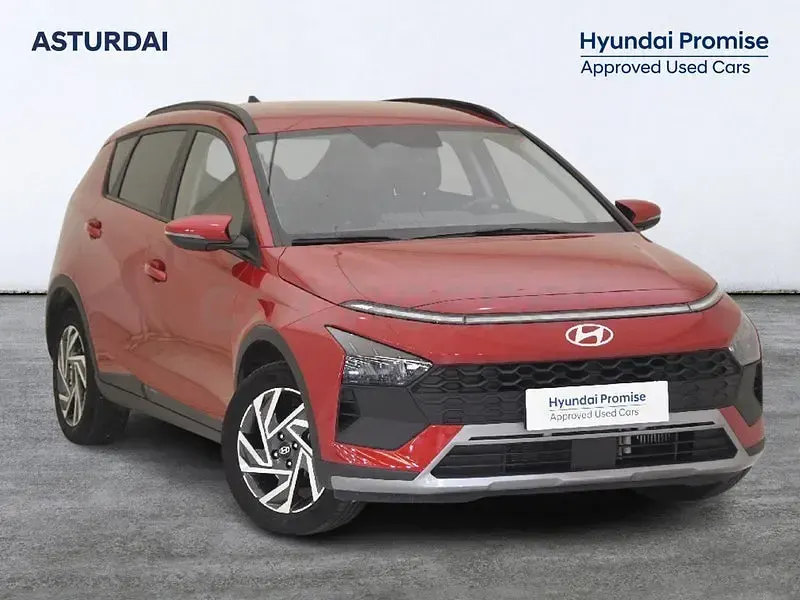 Usado Hyundai Bayon 79 CV (58 kW) 2025 Granate SUV
