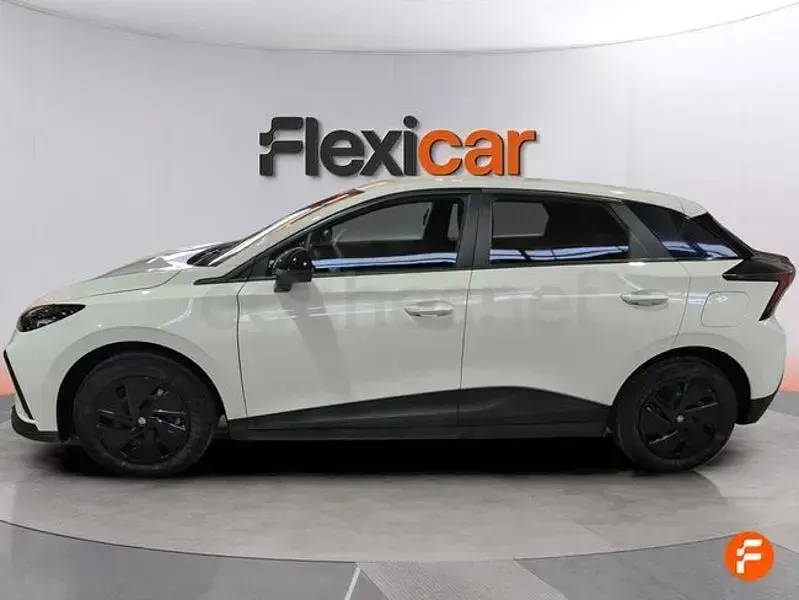 Usado MG MG4 EV 125 kW (170 CV) 2023 Eléctrico Utilitario