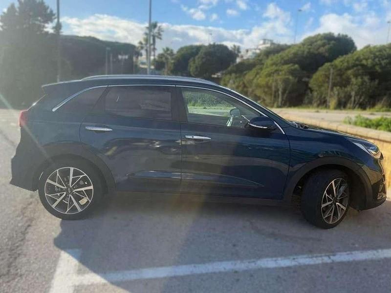 Usado Kia Niro 105 CV (77 kW) 2021 Azul SUV