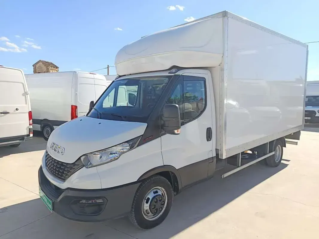 Usado Iveco Daily 158 CV (116 kW) 2021 Blanco Van