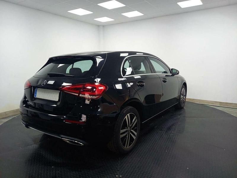 Usado Mercedes A250 Business 218 CV (160 kW) 2021 Negro Berlina