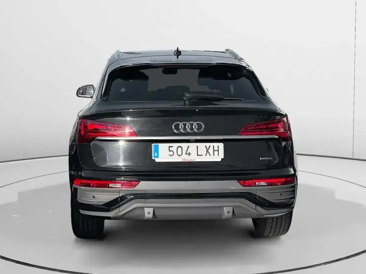 Usado Audi Q5 Advanced Plus 204 CV (150 kW) 2022 Negro SUV