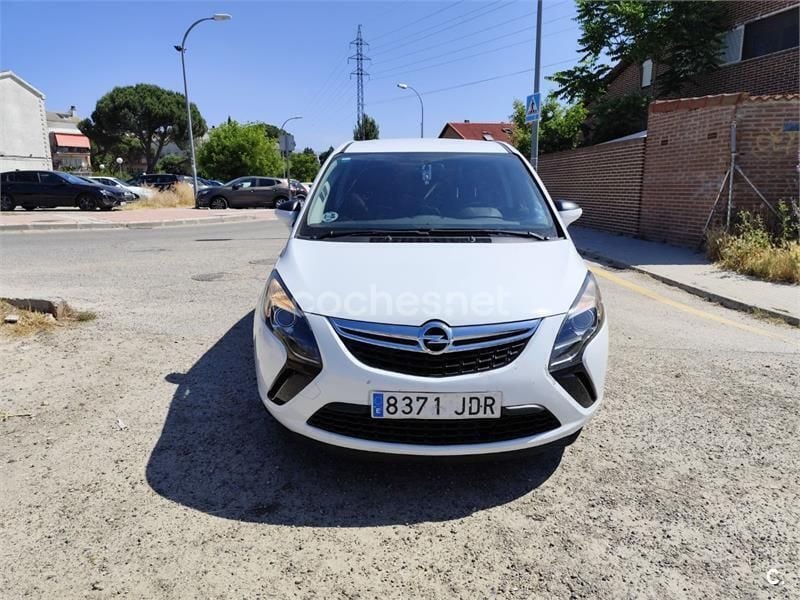 Blanco Usado 2015 Opel Zafira Tourer Expression Monovolumen | 9250 € (Buen precio) - Imagen 1/4
