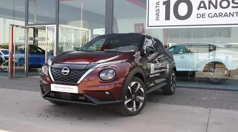 Burgundy black metalizado Usado 2024 Nissan Juke Tekna SUV | 29.950 € (Un poco caro) - Imagen 1/4