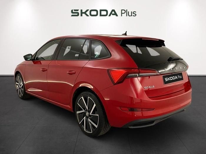 Rojo Usado 2024 Skoda Scala Sport Utilitario | 19.490 € (Precio justo) - Imagen 1/4