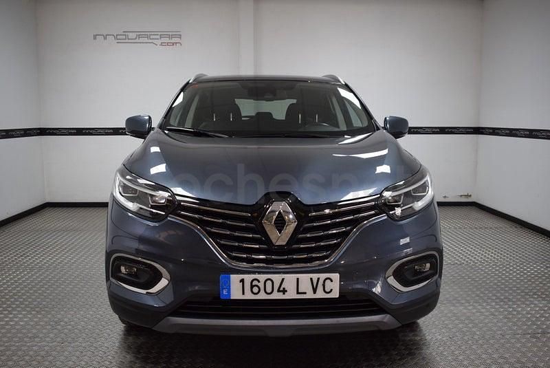 Usado Renault Kadjar LIMITED 140 CV (102 kW) 2021 Gris / plata SUV