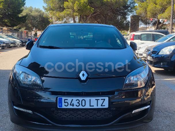 Negro Usado 2012 Renault Mégane III R.S. Berlina | 19.000 € - Imagen 1/4