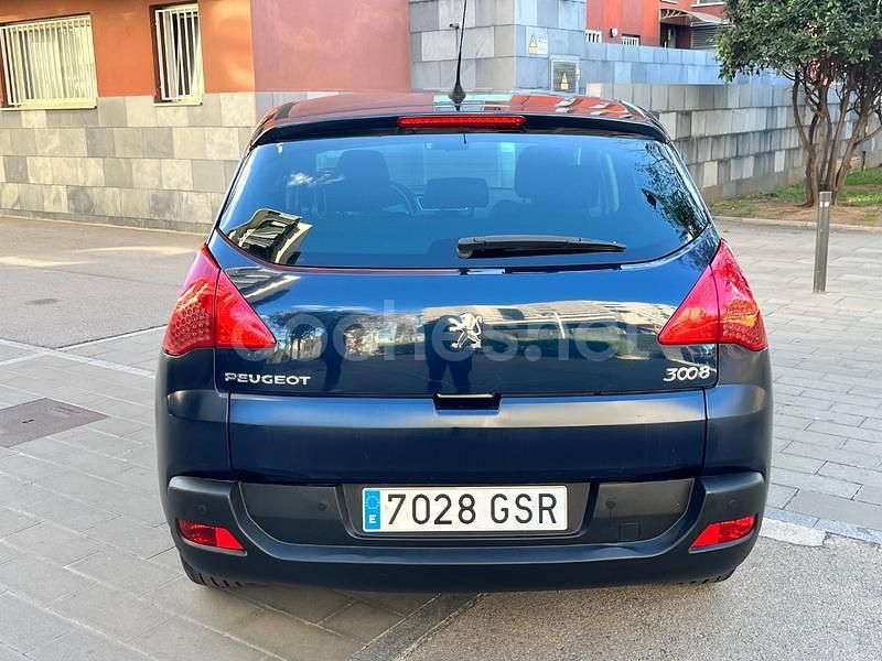 Usado Peugeot 3008 Premium 150 CV (110 kW) 2010 Azul Berlina
