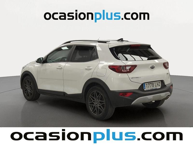 Usado Kia Stonic 120 CV (88 kW) 2020 Blanco SUV