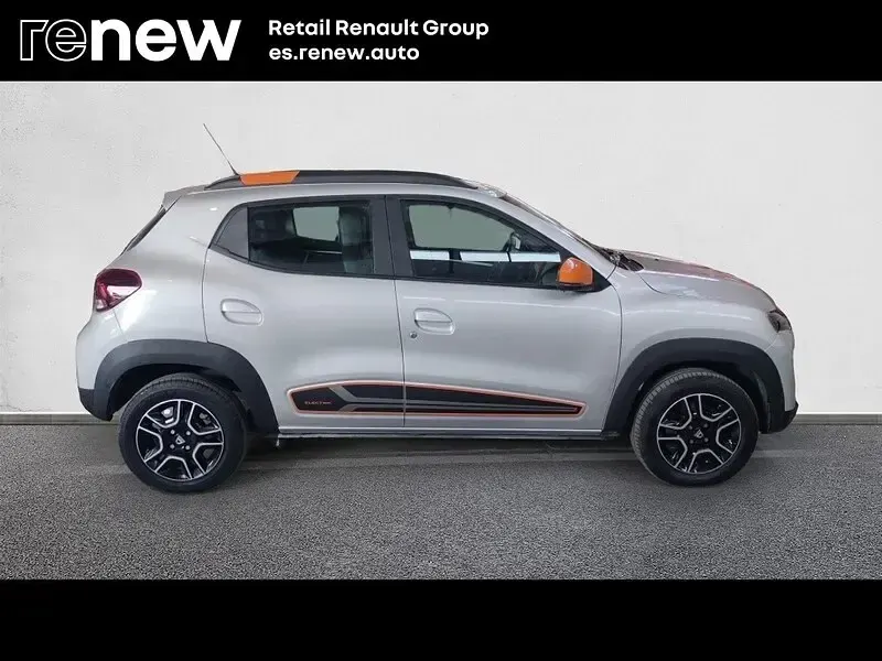 Usado Dacia Spring Comfort 33 kW (45 CV) 2022 Gris Utilitario