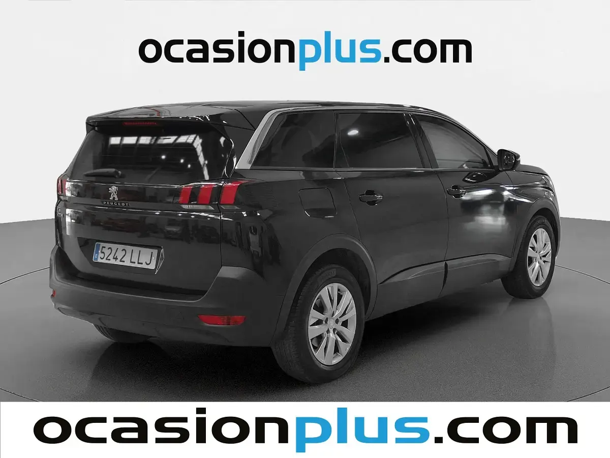 Usado Peugeot 5008 Active 130 CV (95 kW) 2020 Negro SUV