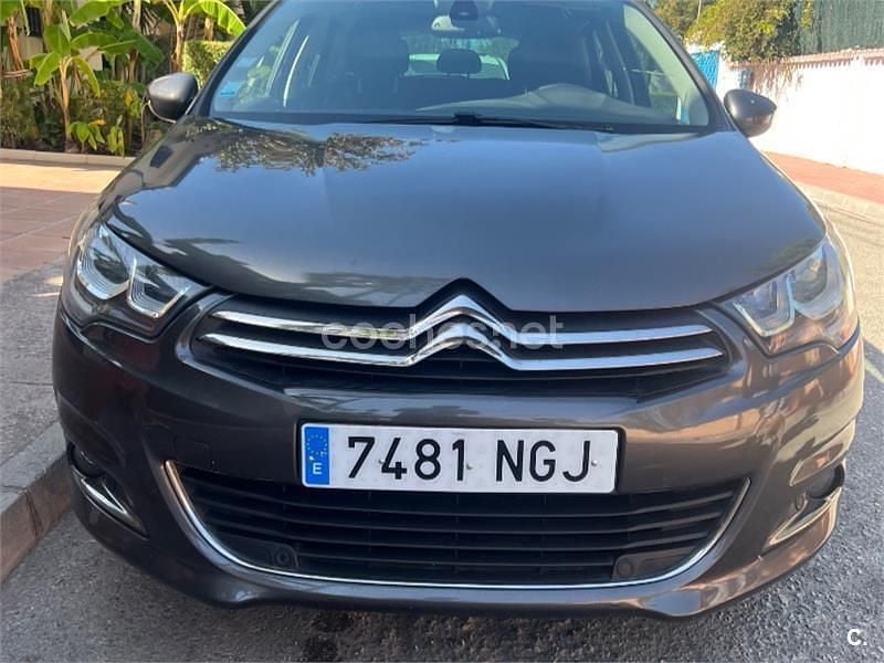 Gris / plata Usado 2018 Citroën C4 Live Berlina | 7000 € (Super precio) - Imagen 1/4