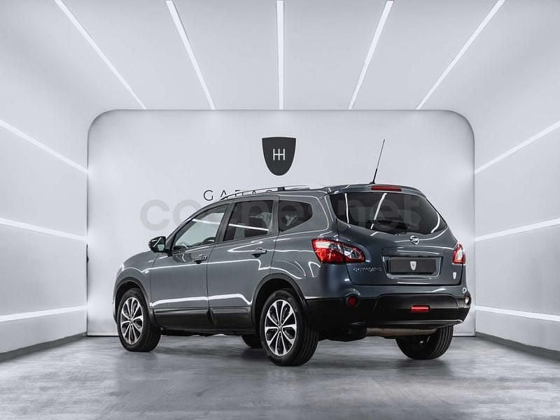 Usado Nissan Qashqai +2 Premium Edition 150 CV (110 kW) 2012 Gris / plata SUV