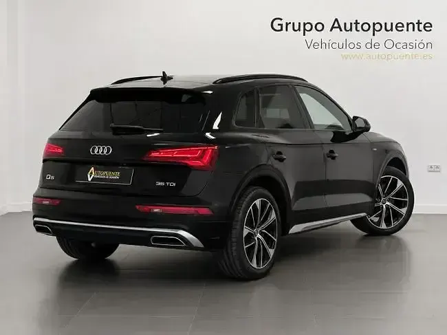 Usado Audi Q5 S-Line 163 CV (119 kW) 2023 Negro SUV
