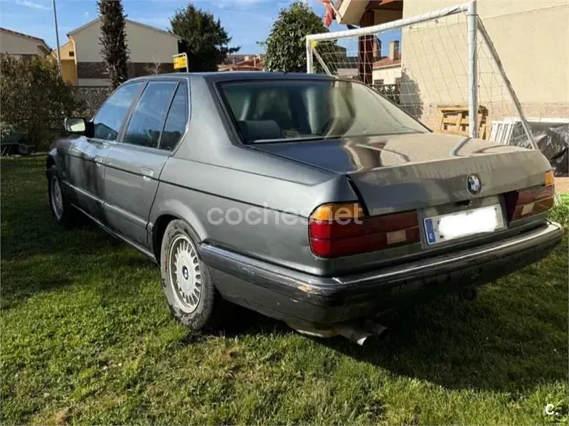 Usado BMW 730 188 CV (138 kW) 1988 Gris / plata Berlina