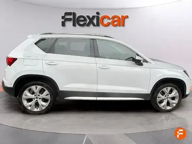 Usado Seat Ateca Style 150 CV (110 kW) 2021 Blanco SUV