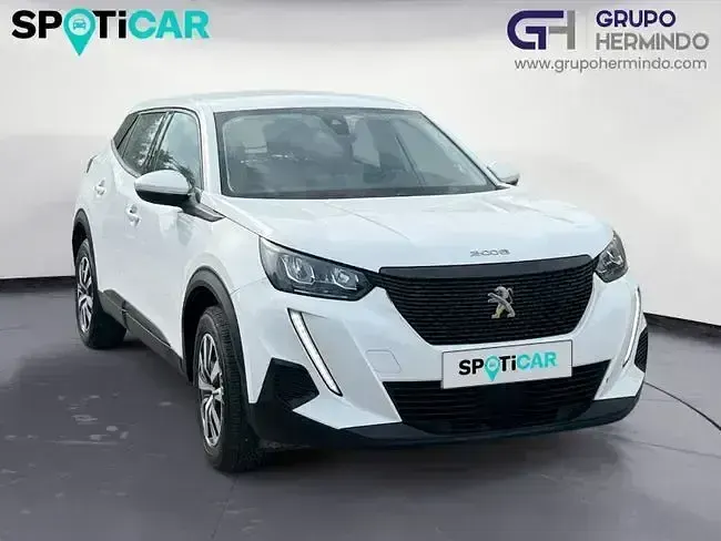Usado Peugeot 2008 Active 100 CV (73 kW) 2020 Blanco SUV