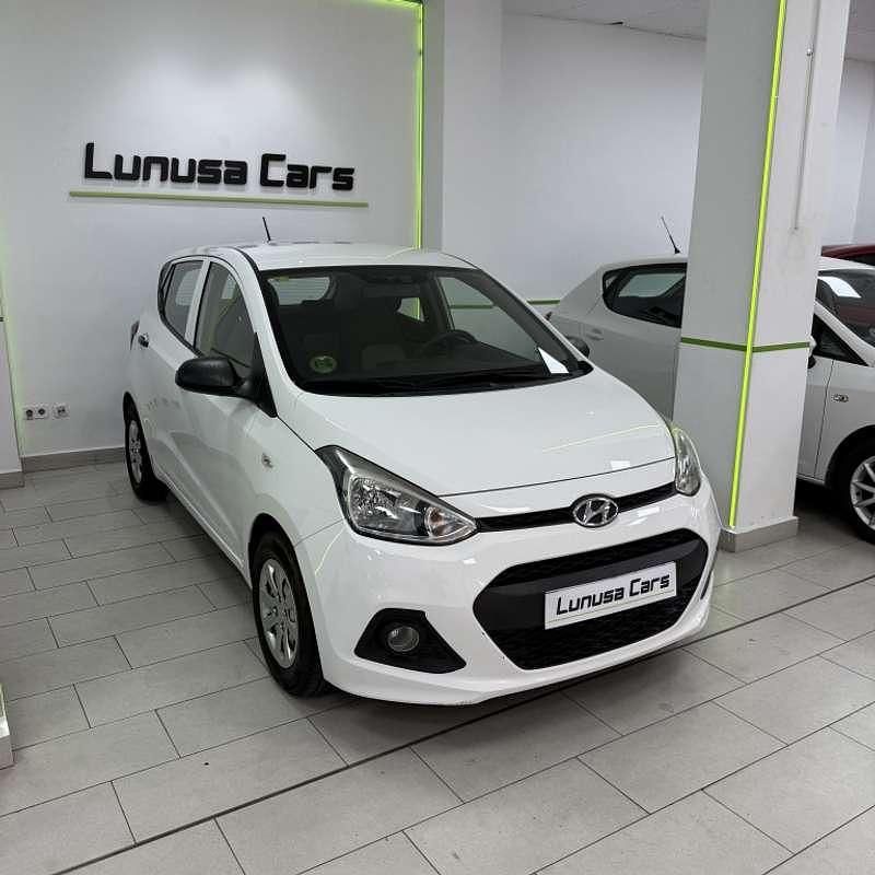 Usado Hyundai i10 67 CV (49 kW) 2016 Blanco Utilitario