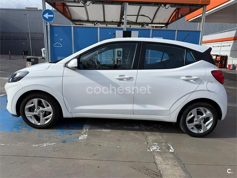 Usado Hyundai i10 66 CV (48 kW) 2021 Blanco Utilitario