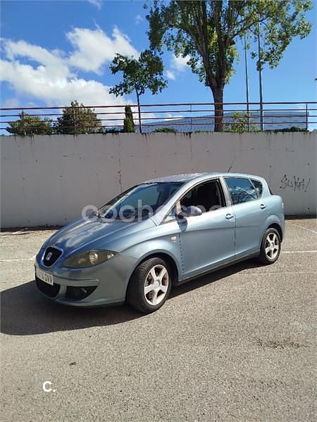 Azul Usado 2006 Seat Toledo Sport Berlina | 3250 € - Imagen 1/4