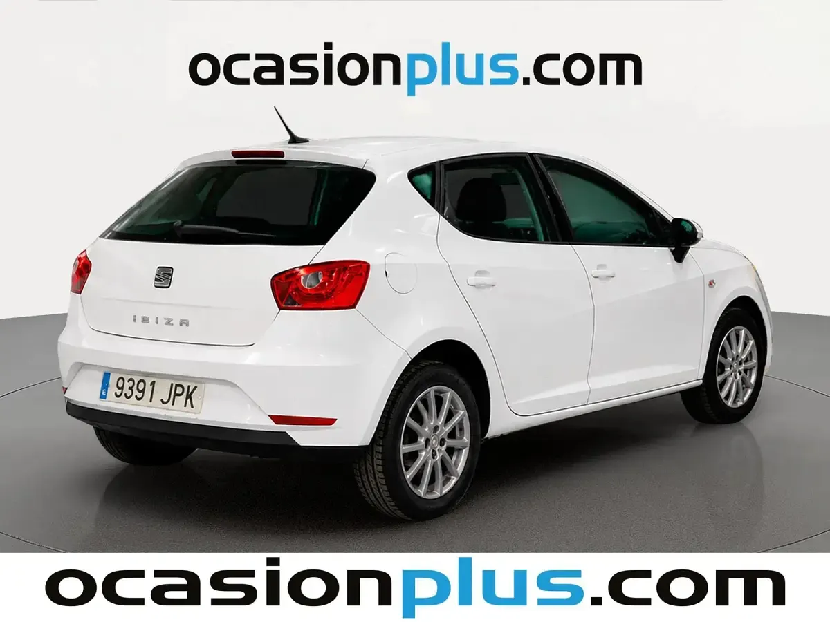 Usado Seat Ibiza Style 90 CV (66 kW) 2016 Blanco Utilitario