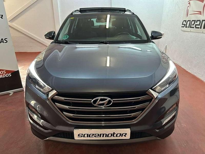 Usado Hyundai Tucson 115 CV (84 kW) 2016 Gris SUV