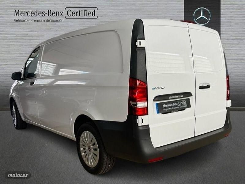 Usado Mercedes Vito 95 CV (69 kW) 2024 Blanco Van