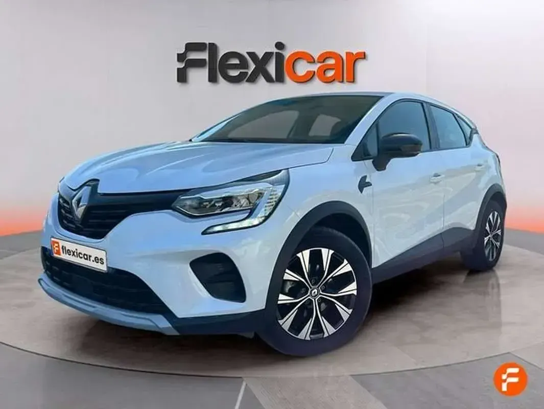 Usado Renault Captur Equilibre 101 CV (74 kW) 2023 Blanco SUV