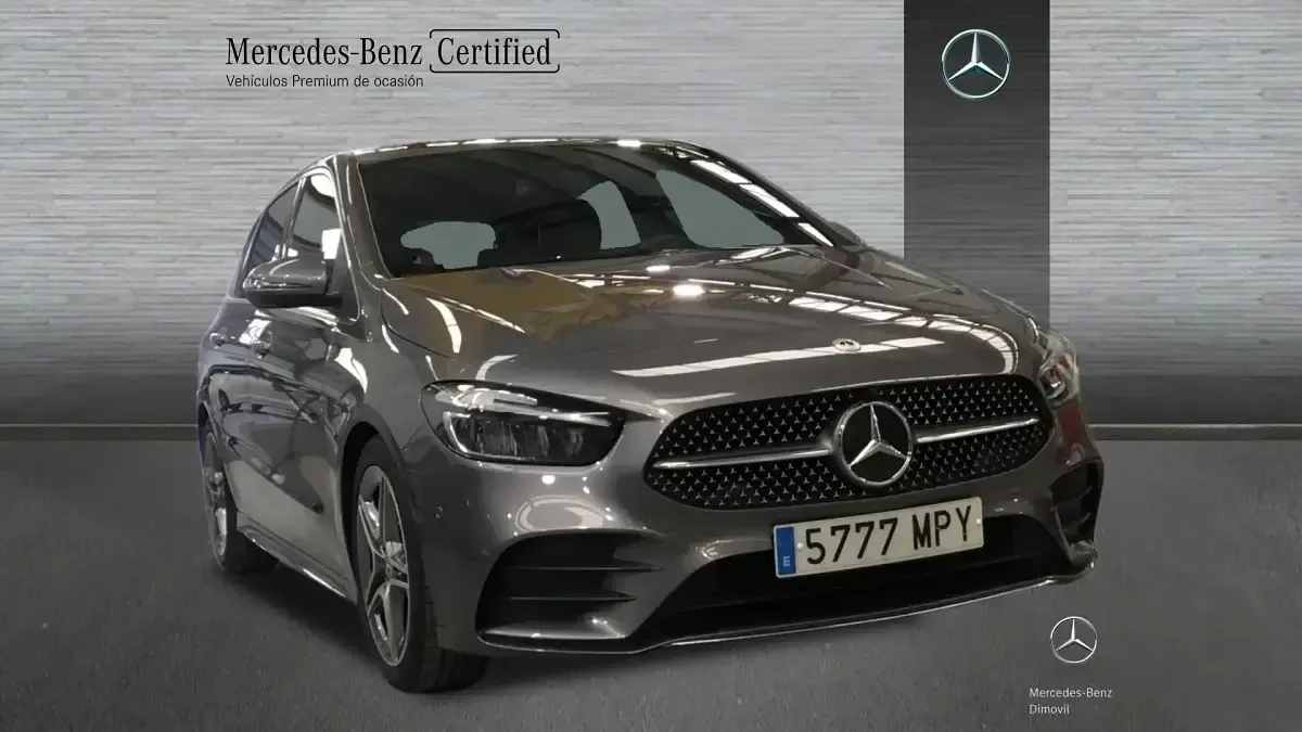 Occasion Mercedes B180 AMG line 116 PK (85 kW) 2024 Grijs MPV