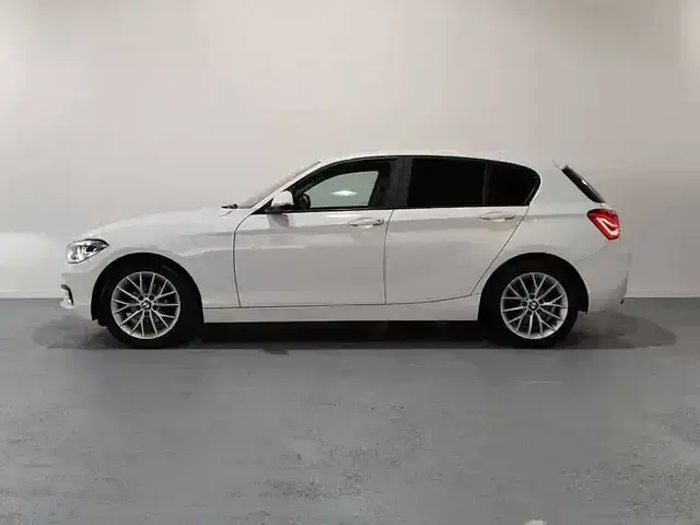 Usado BMW 116 Urban Line 109 CV (80 kW) 2019 Blanco Utilitario