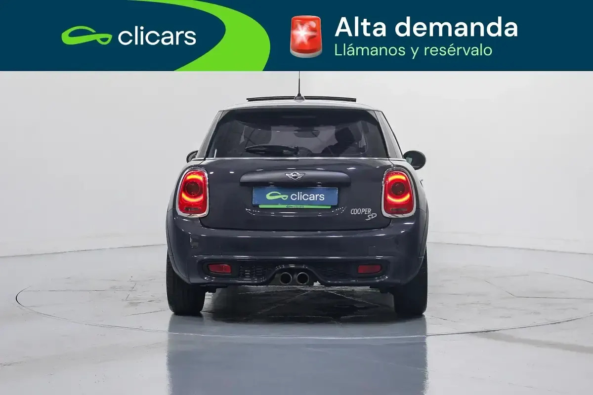 Usado Mini Cooper SD 170 CV (125 kW) 2017 Gris Utilitario