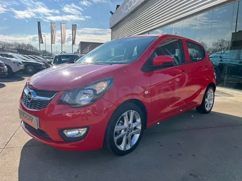 Usado Opel Karl Selective 75 CV (55 kW) 2016 Rojo Utilitario