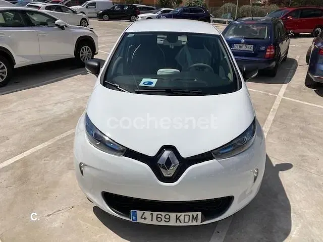 Usado Renault Zoe Intens 64 kW (88 CV) 2017 Eléctrico Utilitario