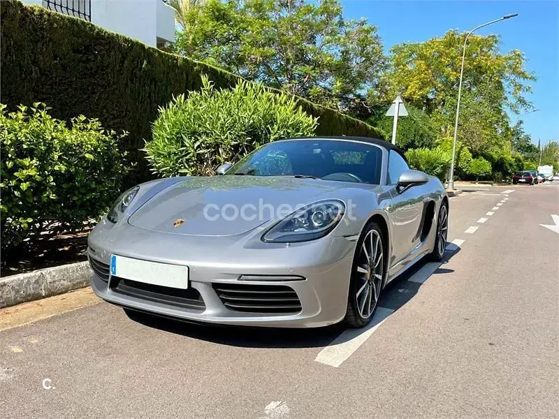 Usado Porsche 718 Boxster 300 CV (220 kW) 2019 Gris / plata Descapotable