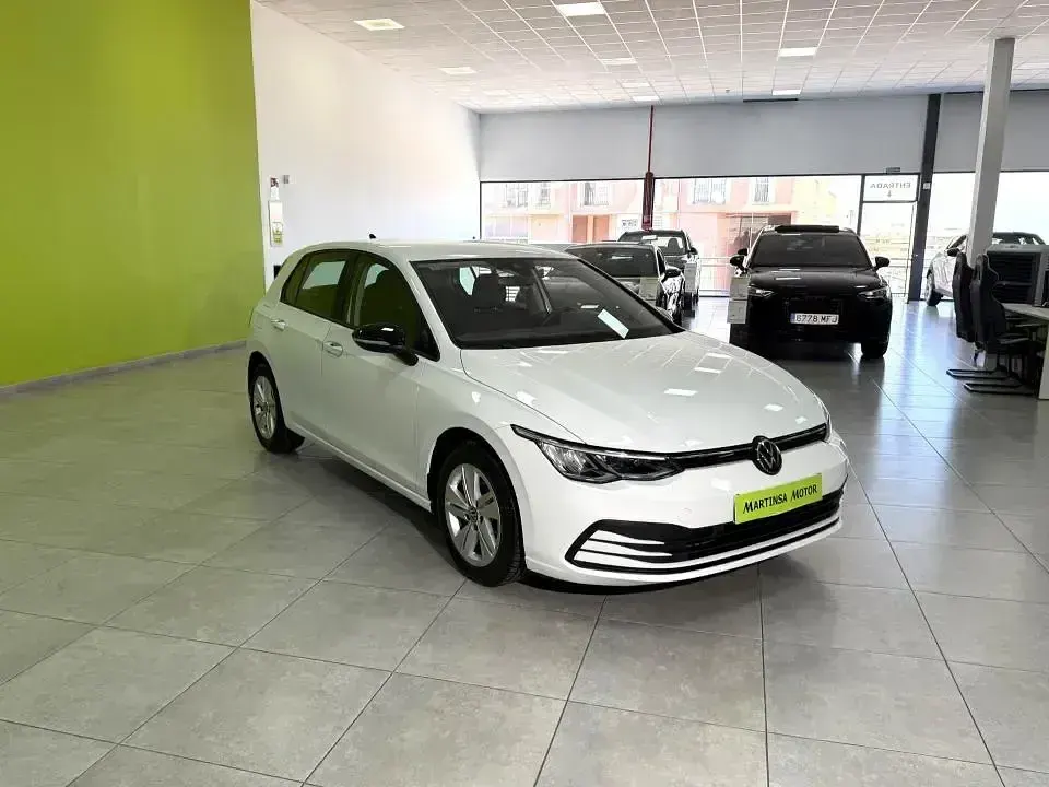 Usado VW Golf VIII 115 CV (84 kW) 2021 Blanco Utilitario