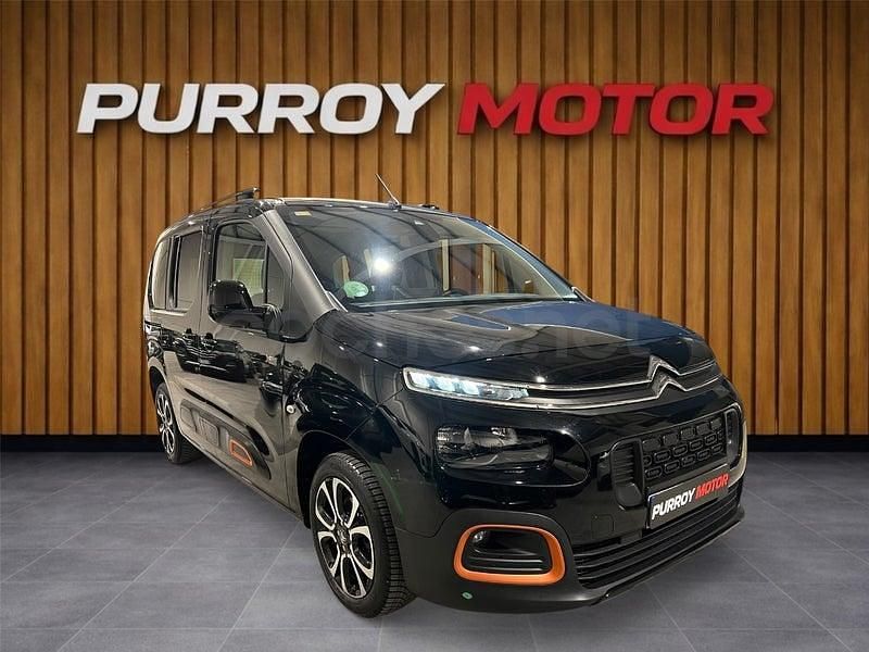 Usado Citroën Berlingo Shine 130 CV (95 kW) 2020 Negro Monovolumen