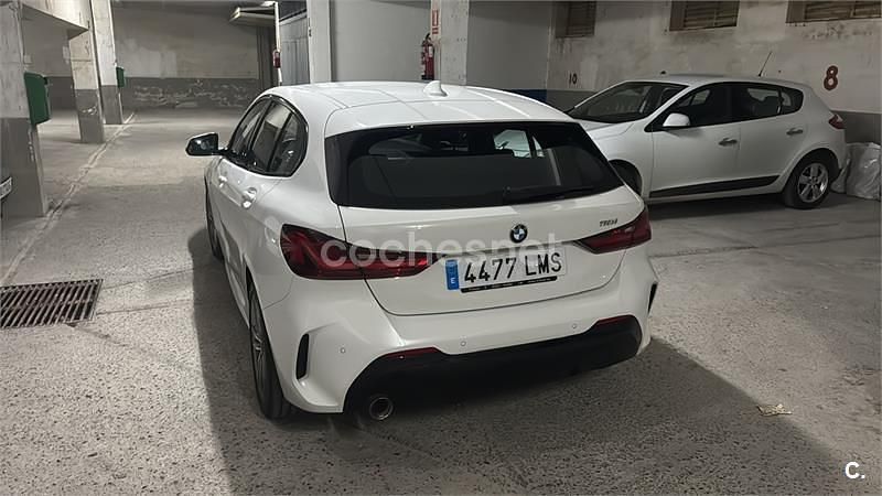Usado BMW 118 140 CV (102 kW) 2021 Blanco Utilitario