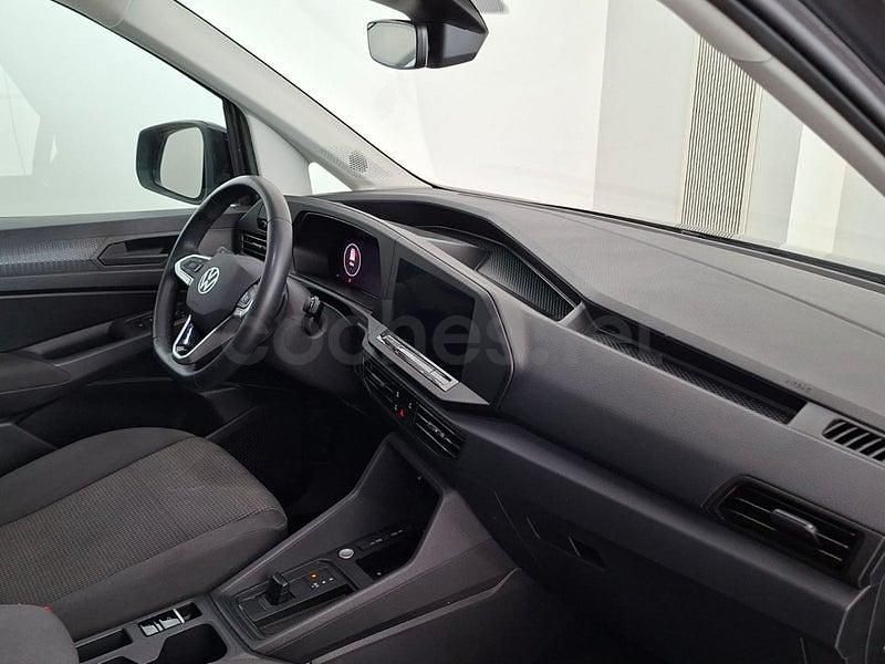 Usado VW Caddy Maxi 116 CV (85 kW) 2025 Gris / plata Monovolumen