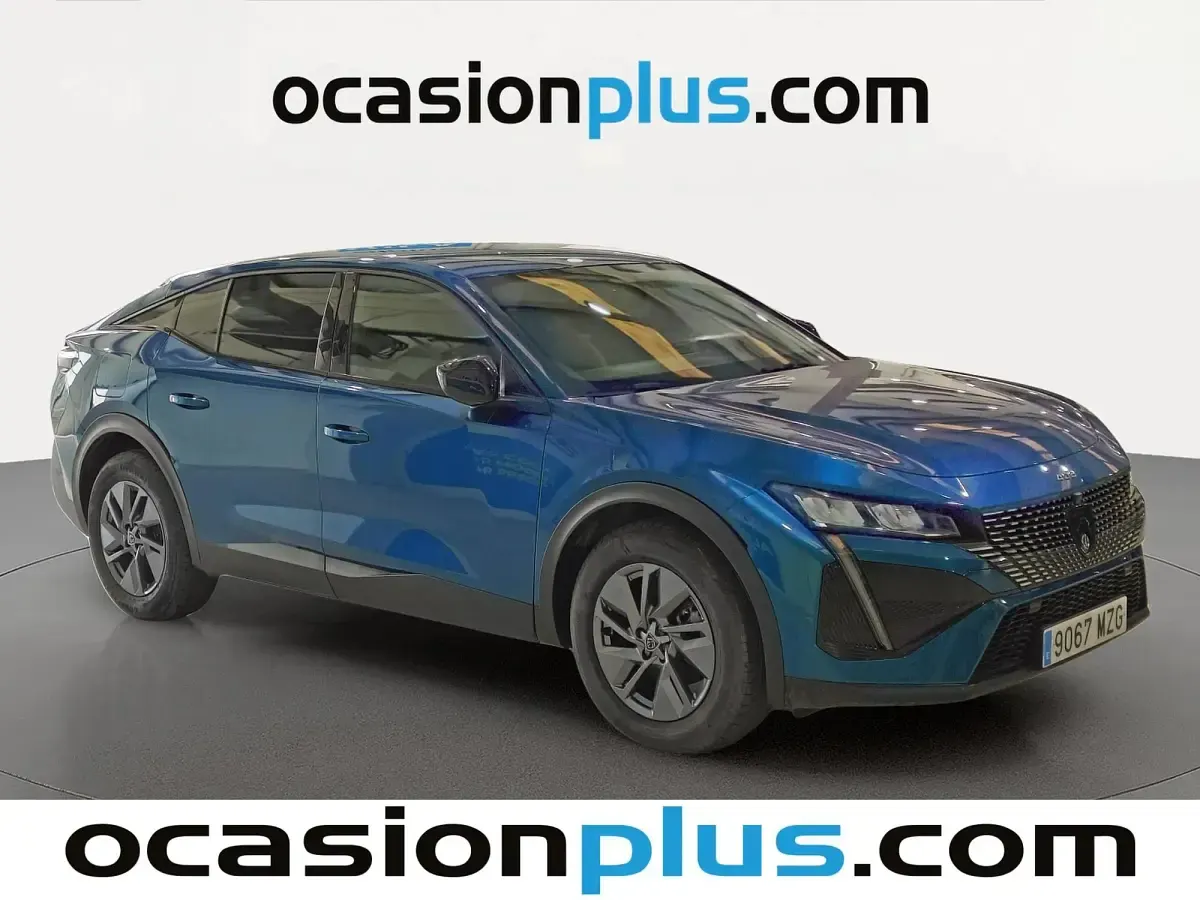 Usado Peugeot 408 Allure 136 CV (100 kW) 2025 Azul SUV