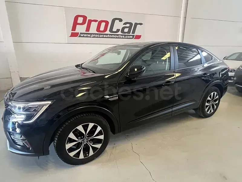 Usado Renault Arkana RS Line 145 CV (106 kW) 2021 Negro SUV