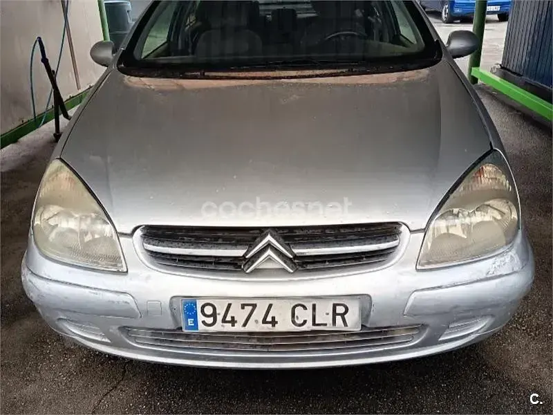 Usado Citroën C5 138 CV (101 kW) 2003 Gris / plata Berlina