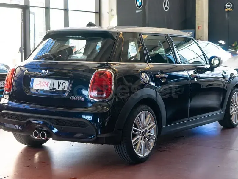 Usado Mini Cooper S 178 CV (130 kW) 2022 Negro Utilitario
