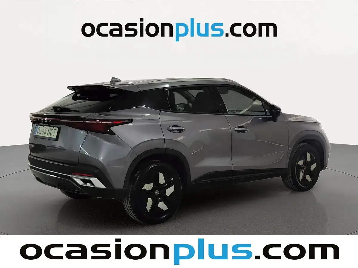 Usado Omoda 5 147 CV (108 kW) 2025 Gris SUV