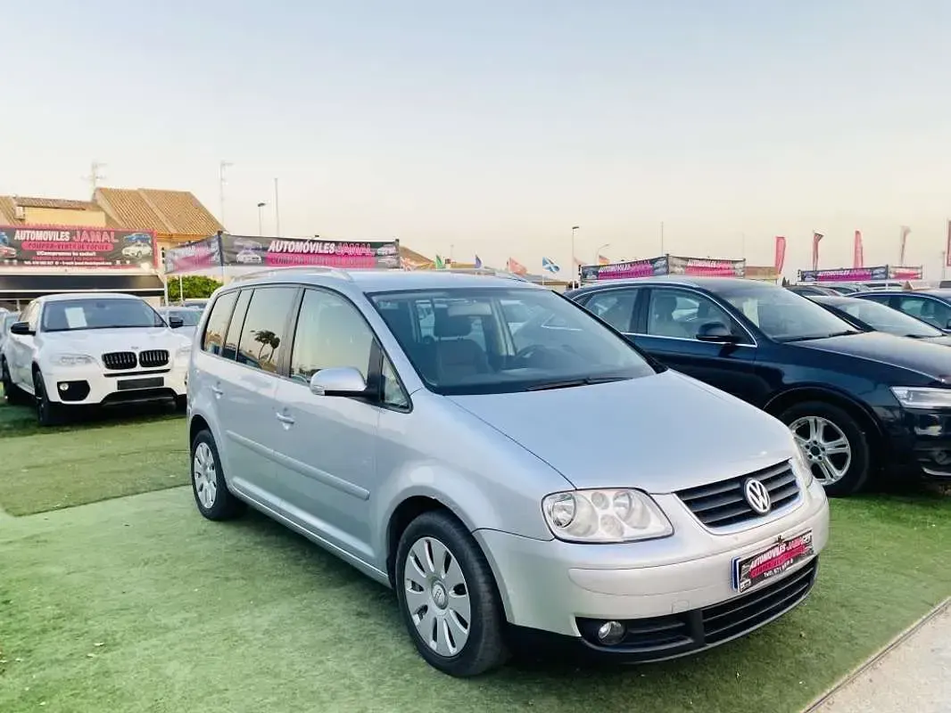Usado VW Touran Advance 140 CV (102 kW) 2005 Monovolumen