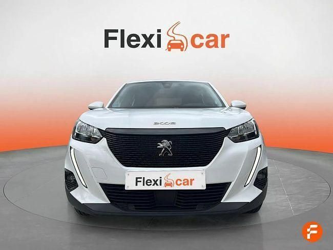 Usado Peugeot 2008 Active 100 CV (73 kW) 2021 Blanco SUV