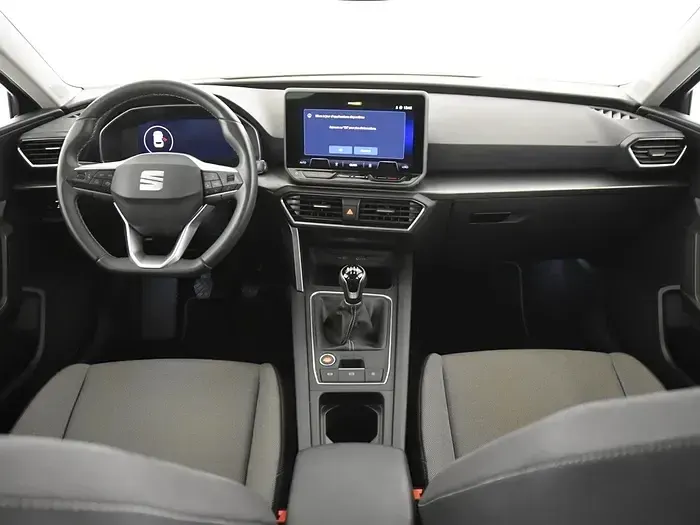 Usado Seat Leon Style 116 CV (85 kW) 2025 Azul