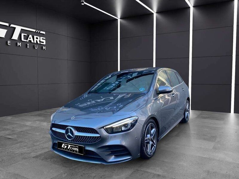 Gris Usado 2022 Mercedes B180 AMG Monovolumen | 27.900 € (Un poco caro) - Imagen 1/4