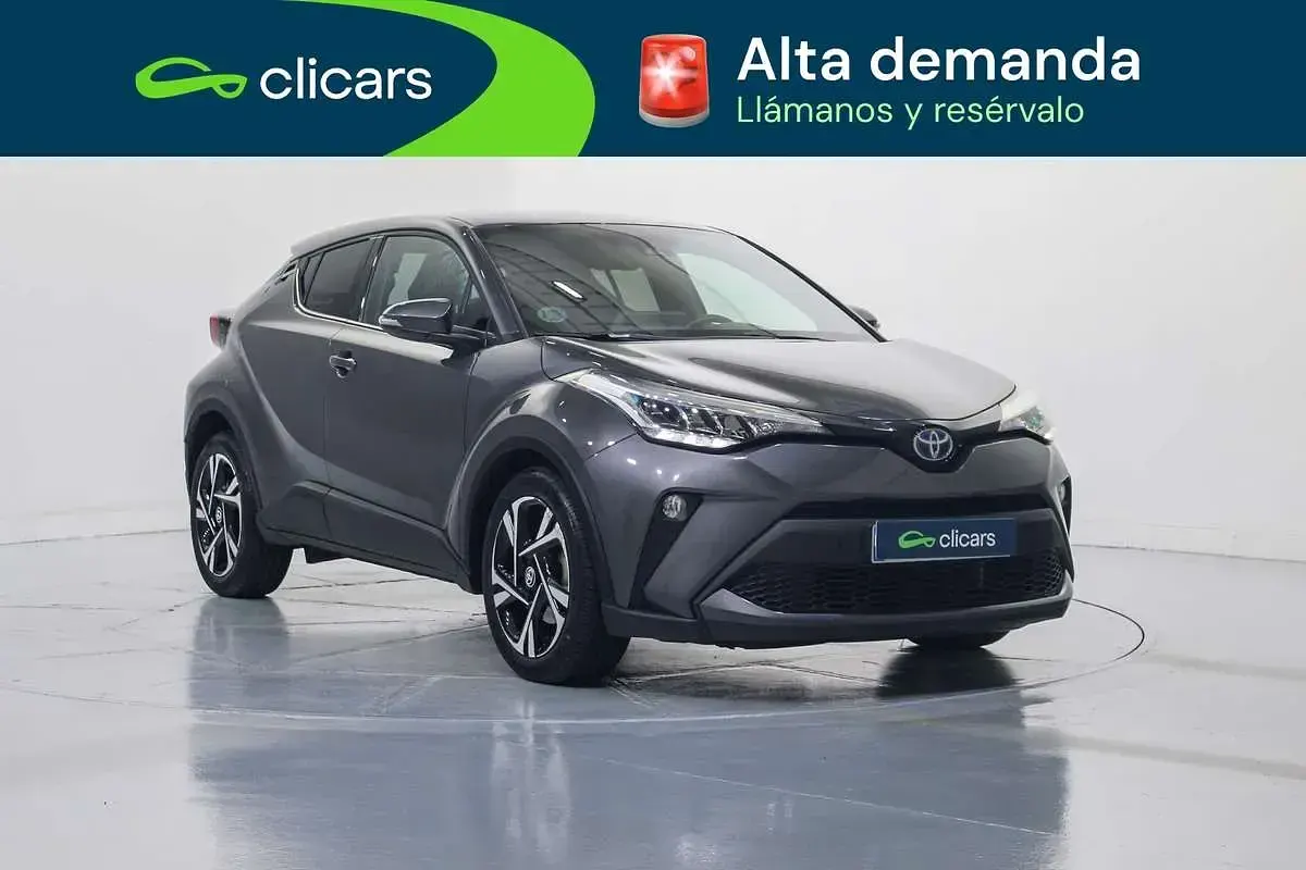 Usado Toyota C-HR Advance 98 CV (72 kW) 2023 Gris SUV