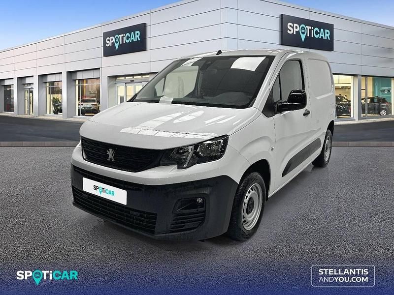 Blanco Usado 2021 Peugeot Partner Premium Monovolumen | 11.900 € (Precio justo) - Imagen 1/4